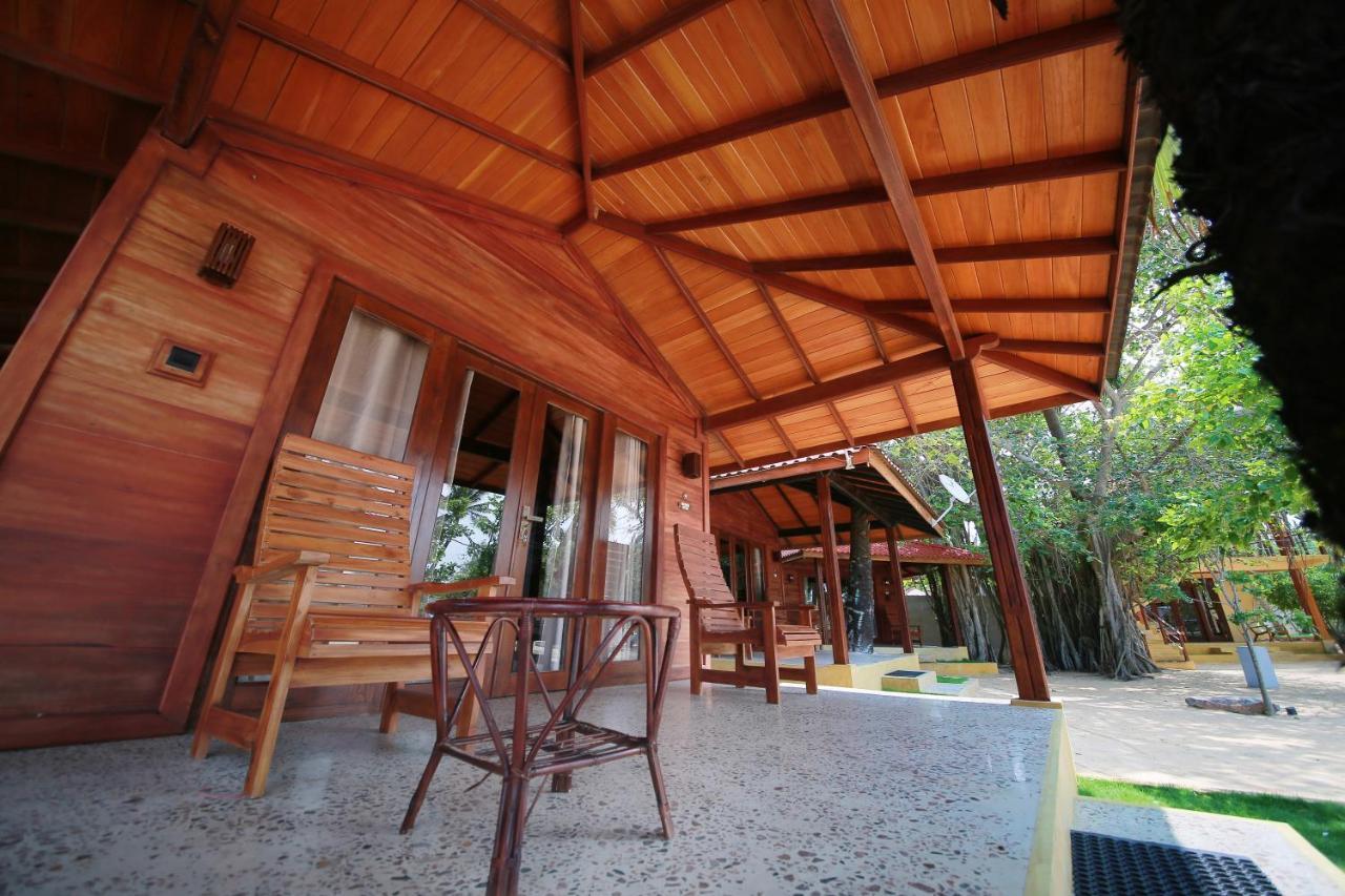 Horizon Kitesurfing Beach Resort Kalpitiya Dış mekan fotoğraf